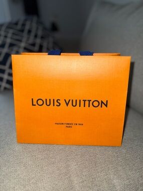 Louis Vuitton Shopping Bag